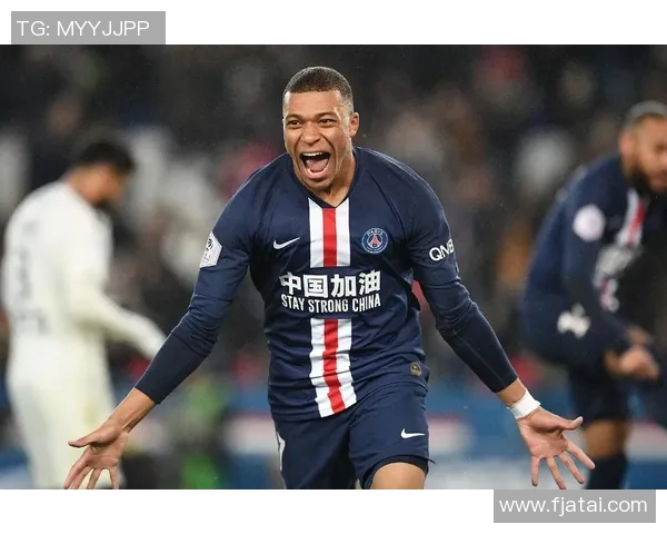 梅西与姆巴佩的巅峰对决新旧球王的荣耀之战